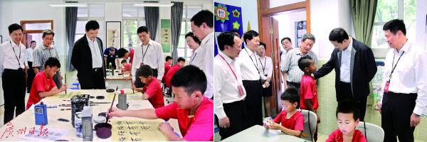 阿东（柯震东 饰）来补习班寻觅分开的女友小颖，却糊里胡涂的在南阳街找到一份影印店的工作。等候着某一天在这个补习一条街找回掉往恋爱的他对这份工作越做越起劲，负责着整条街补习班的考卷影印。偶尔的机遇阿东发现了某个考卷上连载的叫做南边小羊牧场的插画，玩性年夜起的他在卷子上花了一只年夜野狼往返应图上这只孤傲小羊的喃喃自语，没想到不测传布出往，在考生中引发强烈的反应，让一向不溫不火的小羊插画在脸书上成为热点。就如许，阿东熟悉了插画的作者，补习班助教小羊（简嫚书 饰）。胡想成为插画家的小羊对豪情有过一段哀痛的回想，小羊插图是她对过往恋爱的倒计时，所以面临阿东寻爱的苍茫，她决议伸出支援之手。二人在不知不觉中渐生豪情，但是却都未能意想到本来等候的恋爱一向就在他们的身旁。终究，在小羊的老友泡泡（郭书瑶 饰）的点拨下，阿东恍然大悟…
